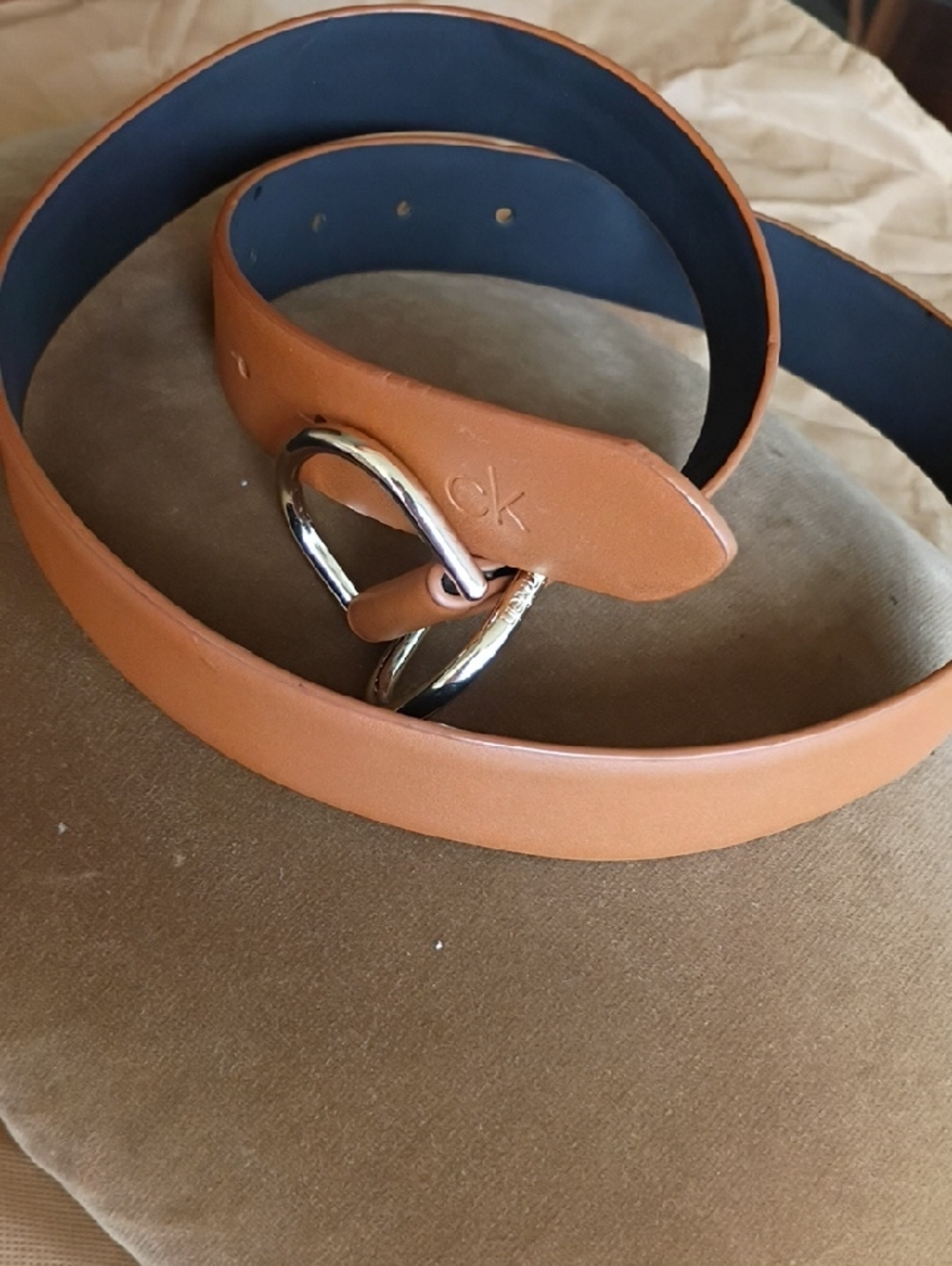 Calvin Klein Two-Tone Leather Belt with Silver Loop Buckle